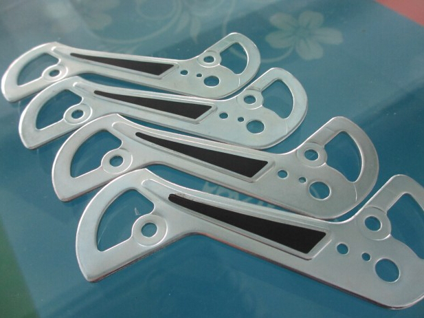 Mesin Pelabelan Kantong Plastik Spout Bags Semi Otomatis Untuk Permukaan Datar