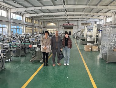 Pelanggan Amerika Serikat