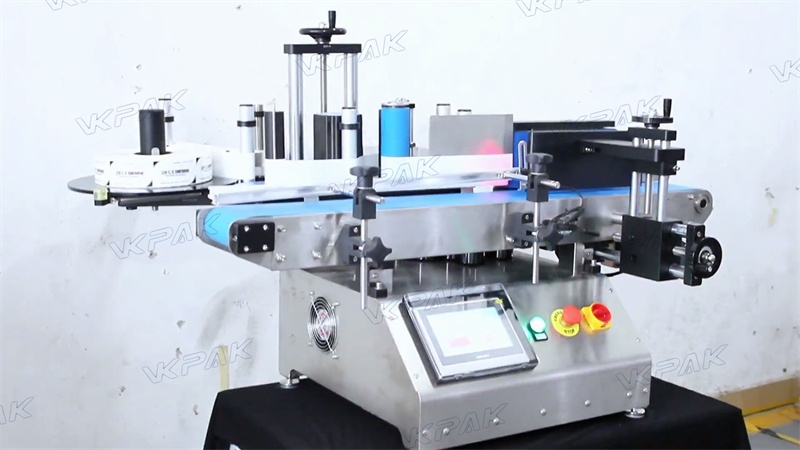 Tampilan Sisi Kanan Keseluruhan VK-TL