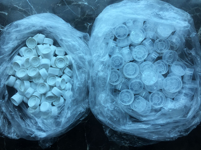 sampel pita setelah diberi label menyusut.png