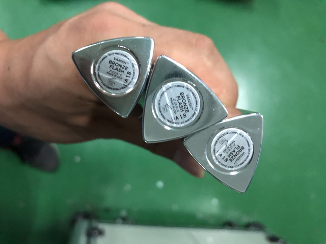 Sampel pelabelan NO3 lipstik.jpg