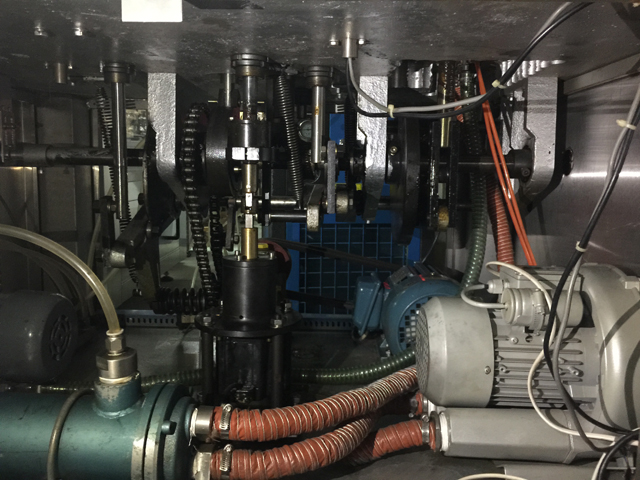 internal structure for filling sealing machines tabung pengisian penyegelan di dalam mesin.jpg