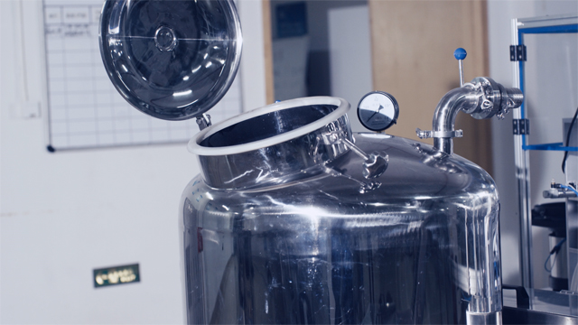 tangki penyimpanan stainless untuk gel.jpg