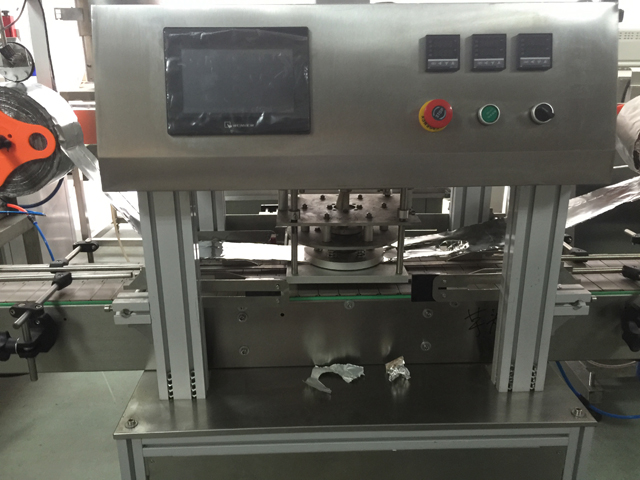 mesin penyegel toples.jpg