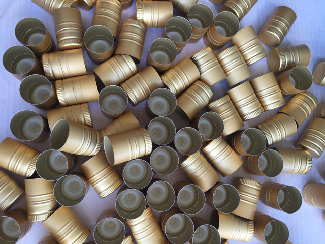 caps samples sent from usa customer for capping machine tutup aluminium.jpg