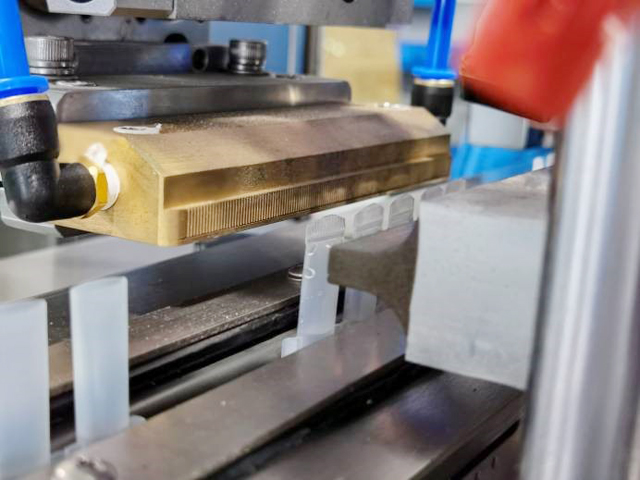 PENYEGELAN TABUNG gambar dekat.jpg