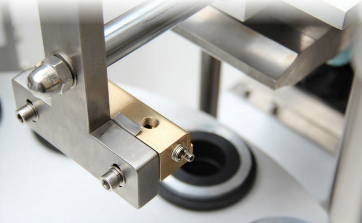 batang penyegel untuk kode tanggal.jpg