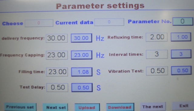automated capping machine with touch screen controlling system mesin penutup layar sentuh.jpg