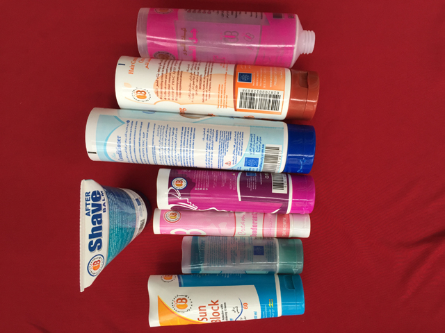 4 tubes in a row sealing samples PENUTUP TABUNG 4 DALAM SEBAR.jpg