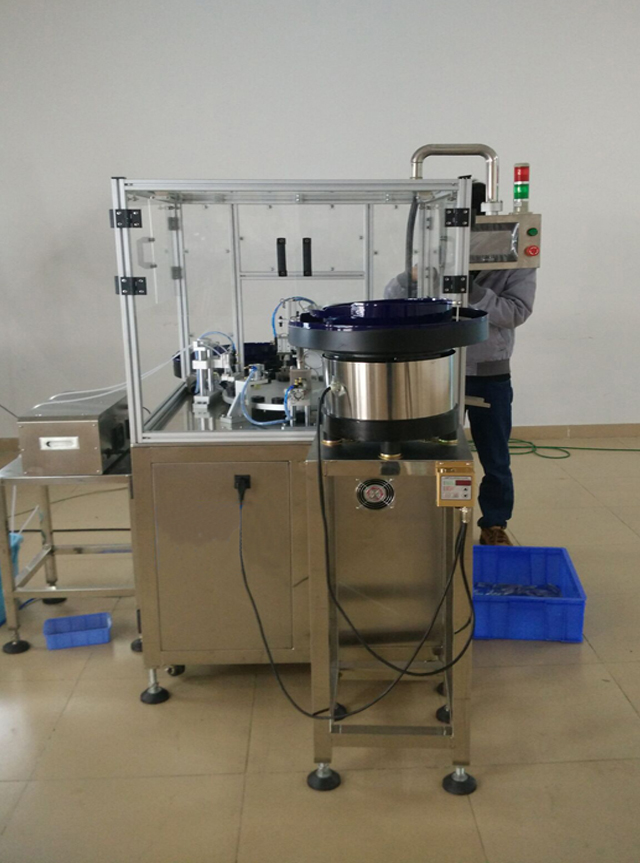 pengujian mesin oleh teknisi.jpg