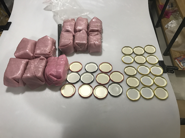 tutup botol dan toples untuk pemasangan vakum.jpg