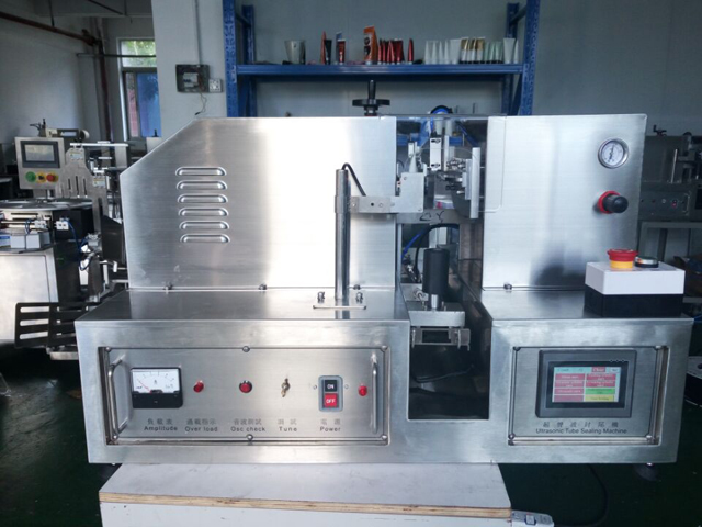 ultrasonic tube sealing equipment mesin penyegel tabung ultrasonik.jpg