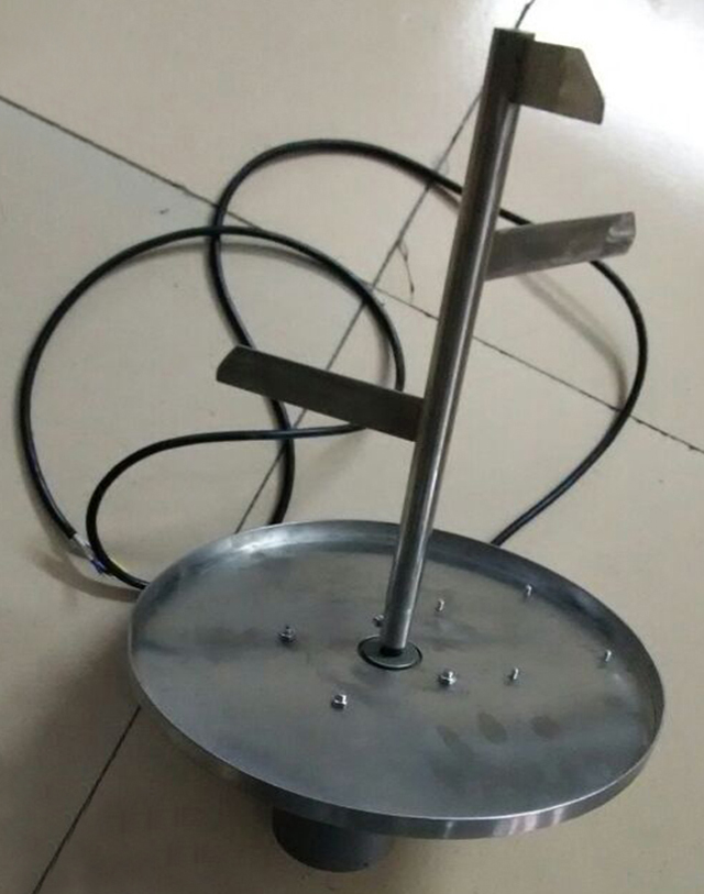 hopper dengan mixer.jpg