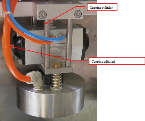 capping part from semi automatic vacuum capper tutup kepala.jpg