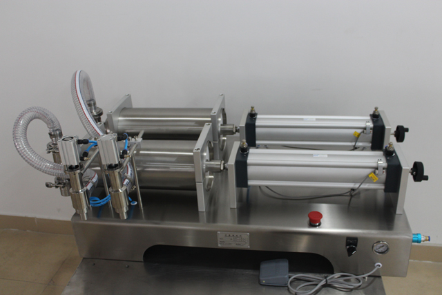 mesin pengisi pneumatik semi otomatis.jpg